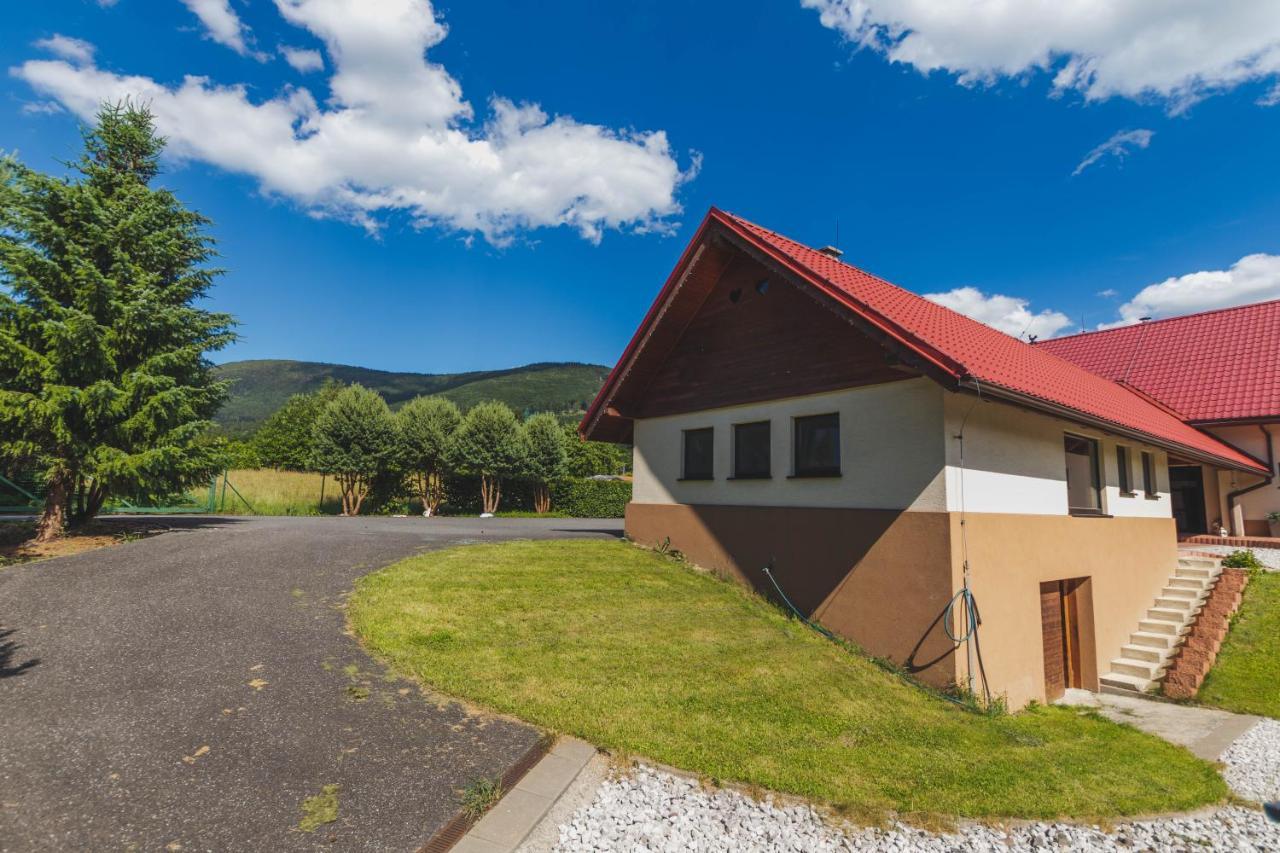 Apartmán Kinských Rožnov pod Radhoštěm Exterior foto