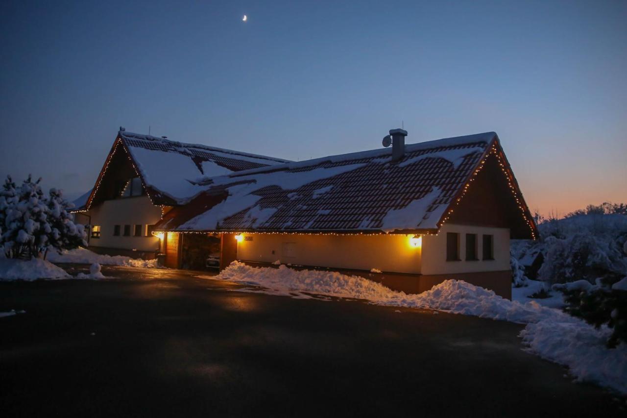 Apartmán Kinských Rožnov pod Radhoštěm Exterior foto